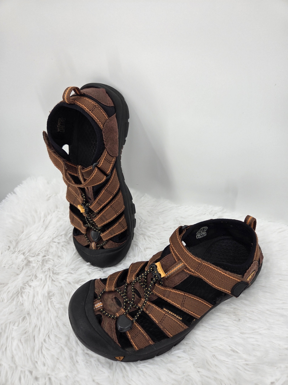 KEEN Youth Sport Sandals US 5 Brown Black Closed Toe Adjustable Outdoor Summer